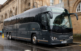 (Bus Request) Requesting someone to make a tri-axle coach bus of some sort with a rear-steer axle