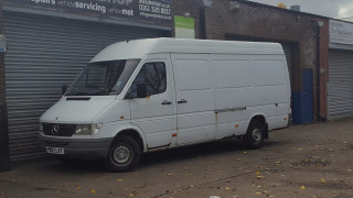 hi, could someone make an old 1996 lwb mercedes benz 300d