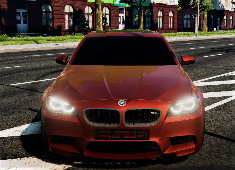 BMW M5 F10