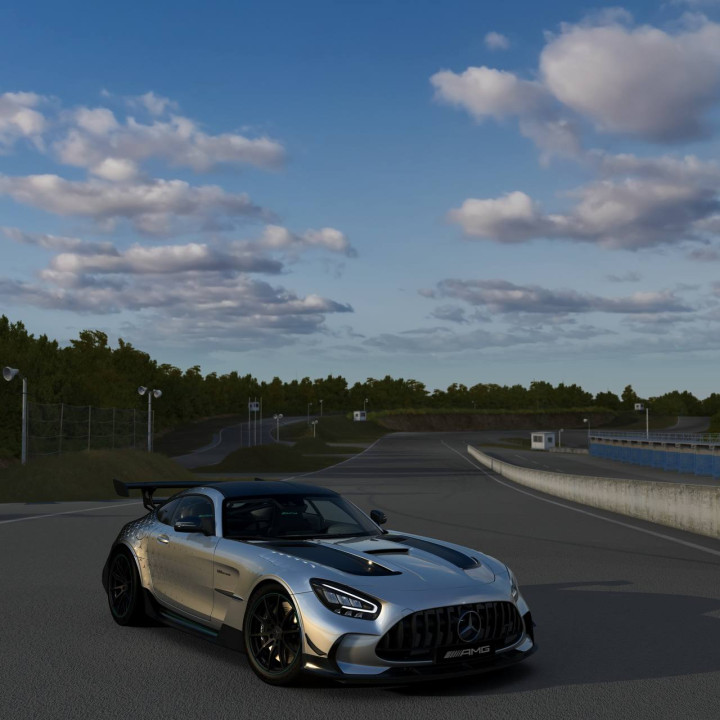 Mercedes Benz GT63s AMG