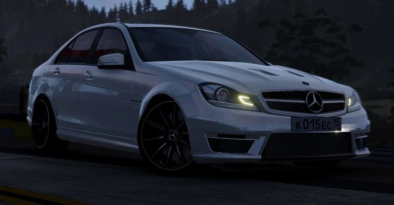 2013 Mercedes-Benz W204 \ C63 AMG \ Black Series