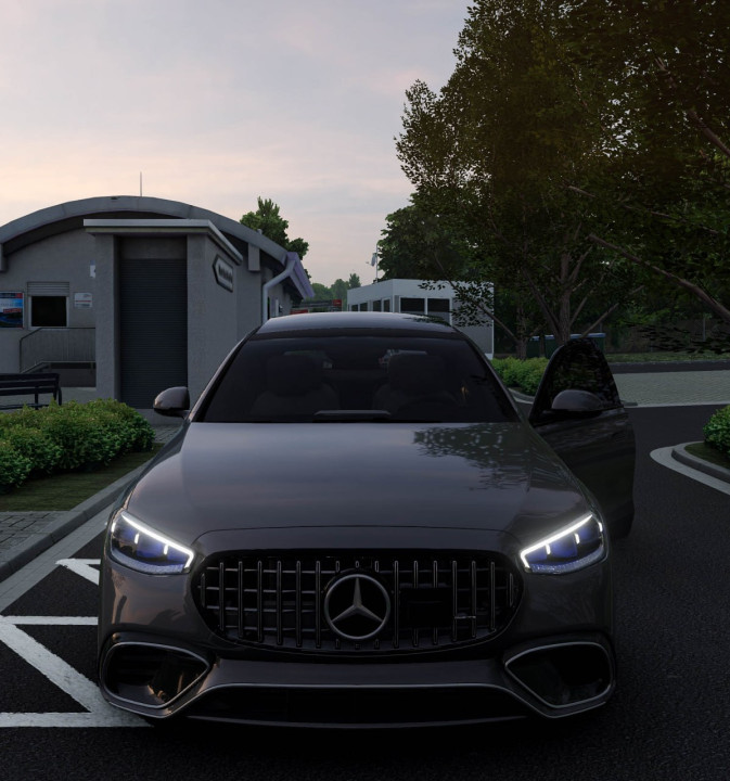 Mercedes Benz S63 AMG
