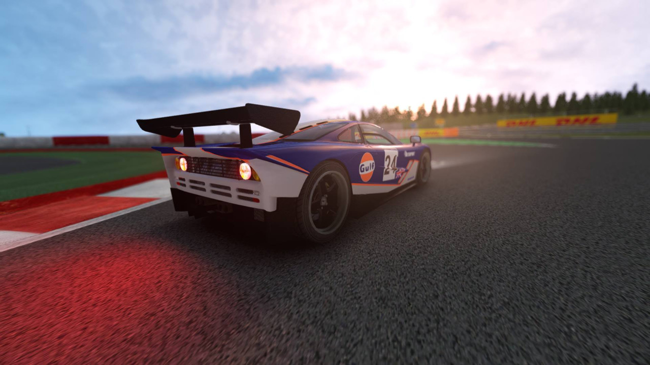 1996 Mclaren F1 Gulf Racing #24 official