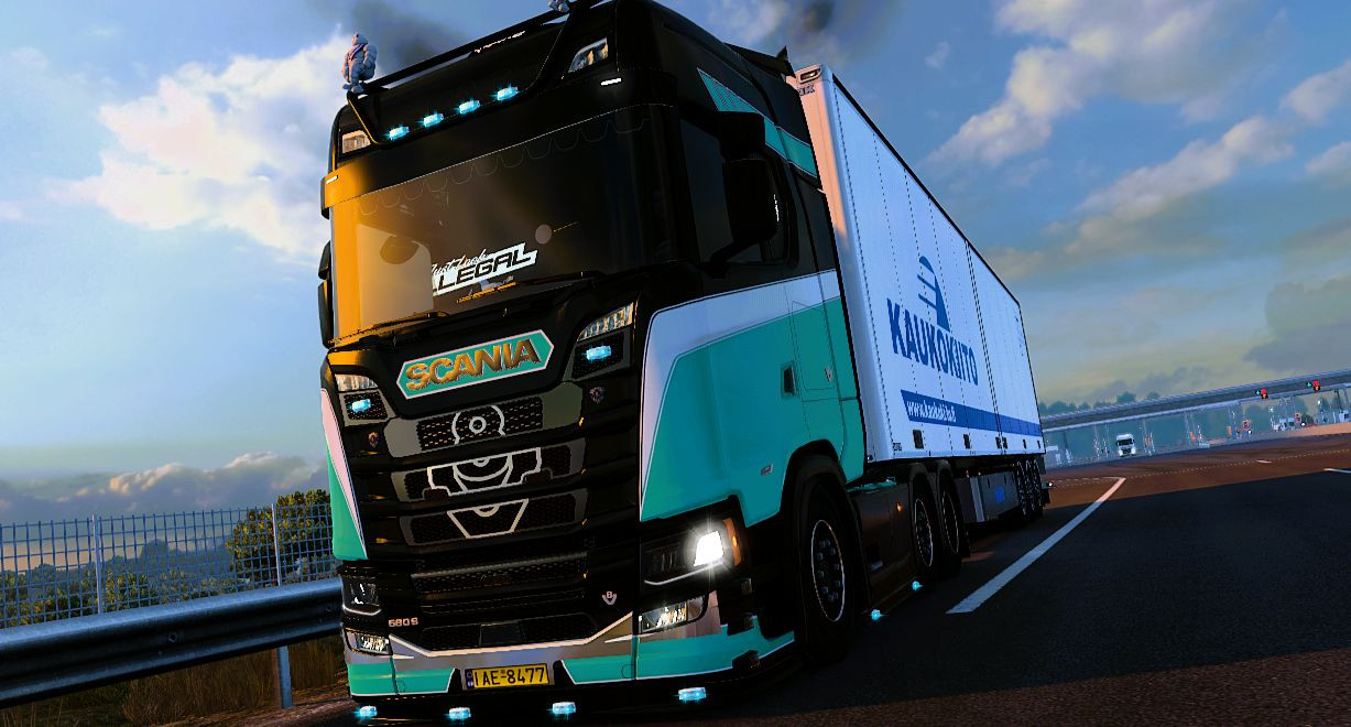Scania S space minty skin