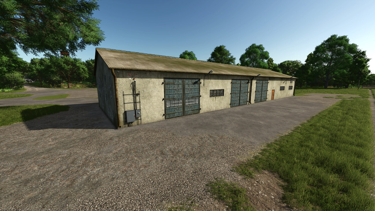 Garage With Workshop