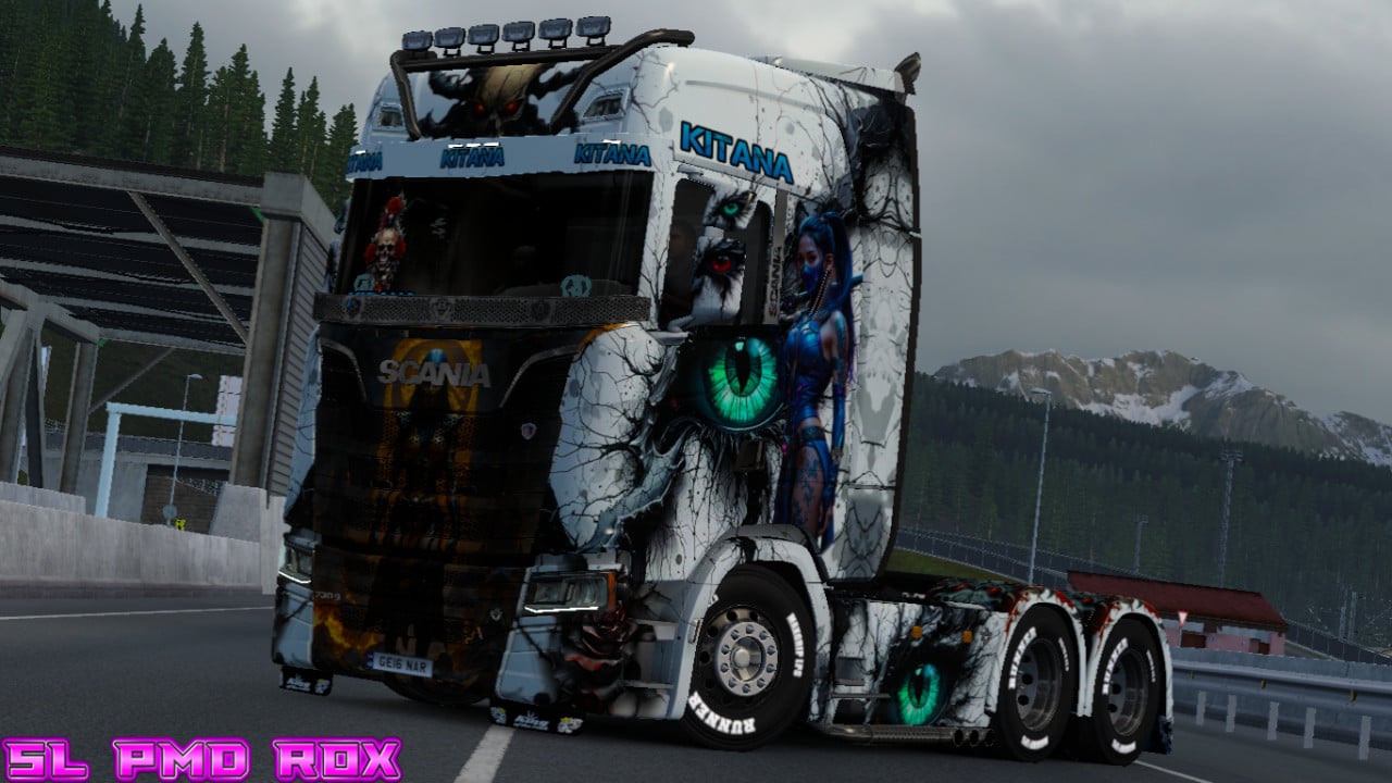 SCANIA S KITANA EYE SKIN