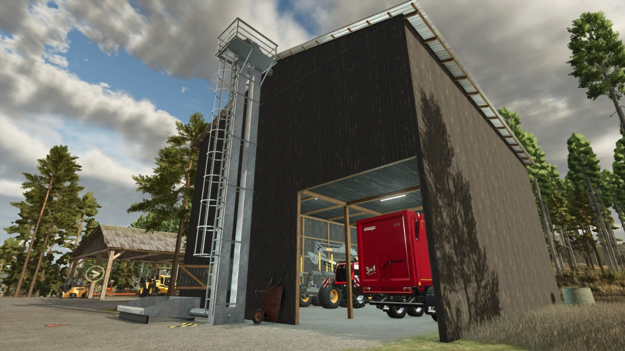Silo For Wood Chips And Straw