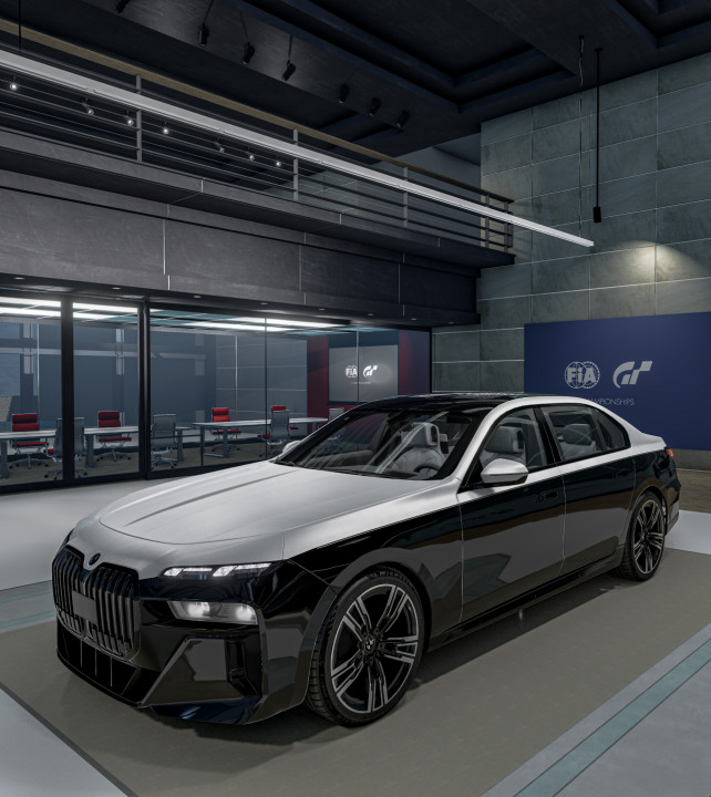 BMW G70 2024