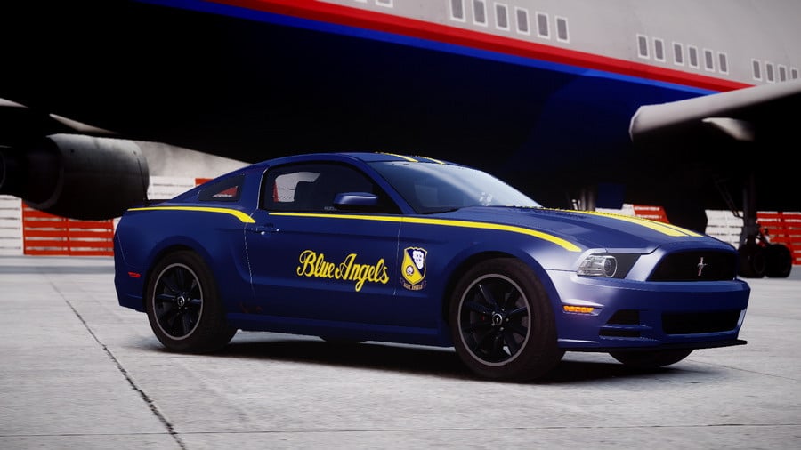 2013 Ford Mustang Boss 302 "Blue Angels Edition" Paintjob
