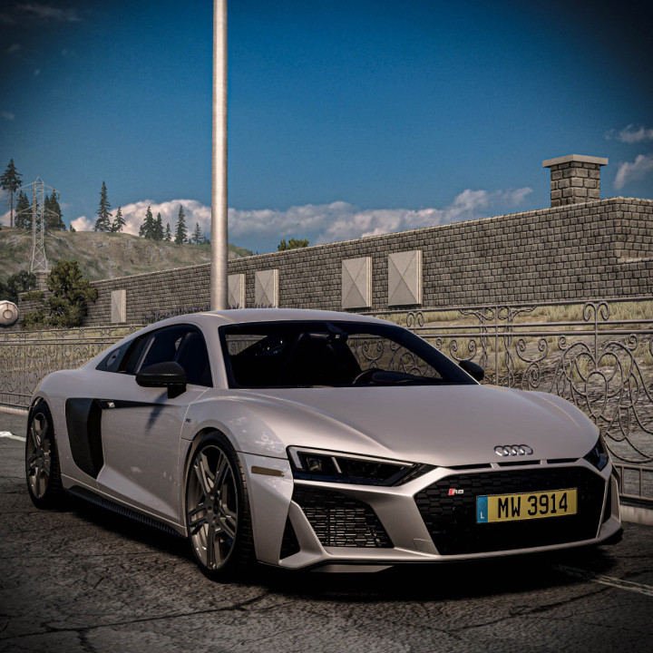 Audi R8