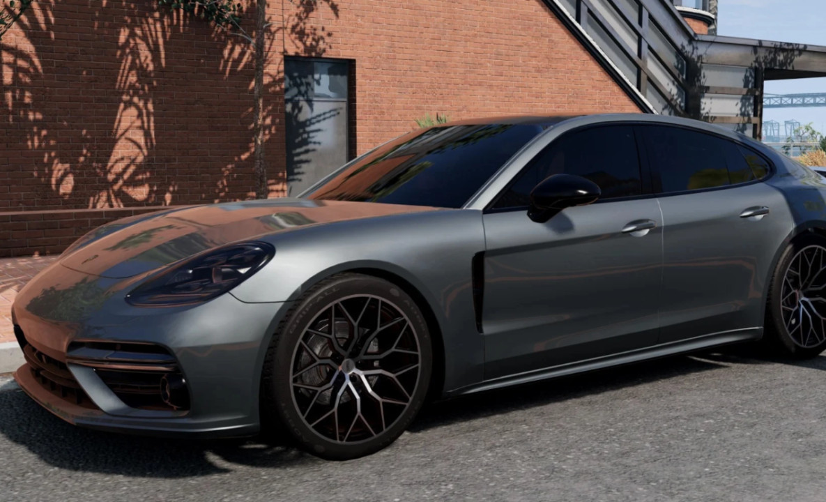 PORSCHE PANAMERA