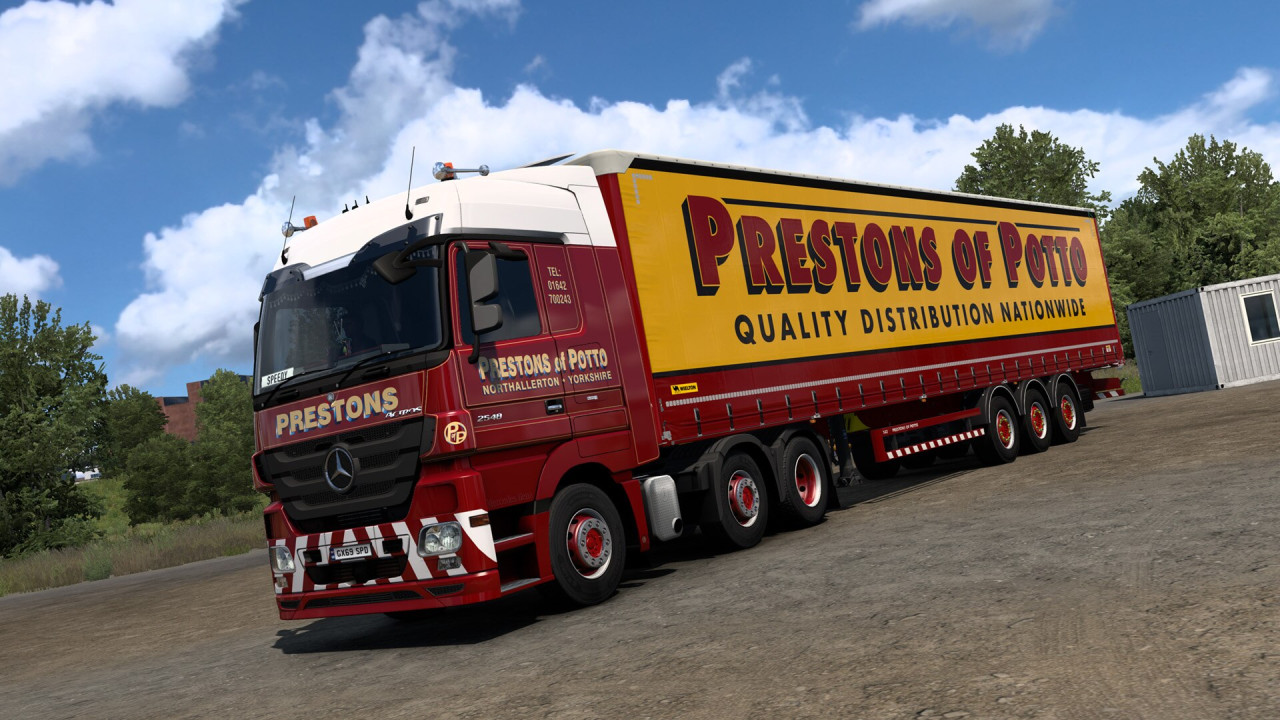 Prestons Of Potto - Mercedes MP3 & Wielton Trailer