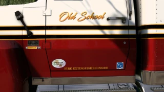 Old School Skin for the Oz-Can Mods Ford LTL-9000 v1.0 thumbnail 3
