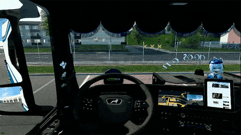 Animated steering wheel for trucks