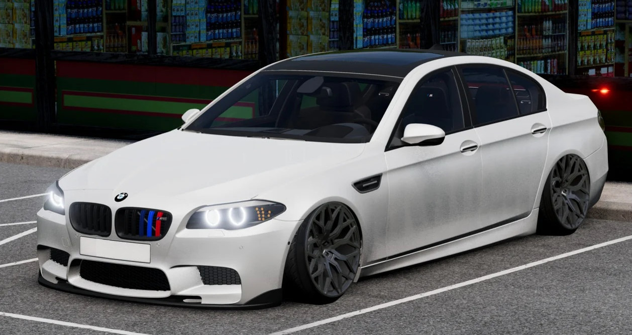 BMW M5 F10