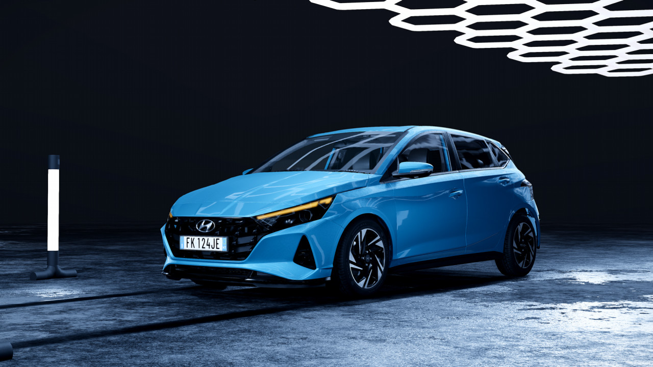HYUNDAI i20