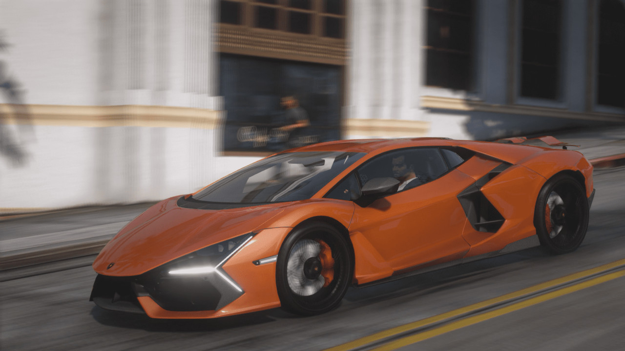 Lamborghini Revuelto 2023