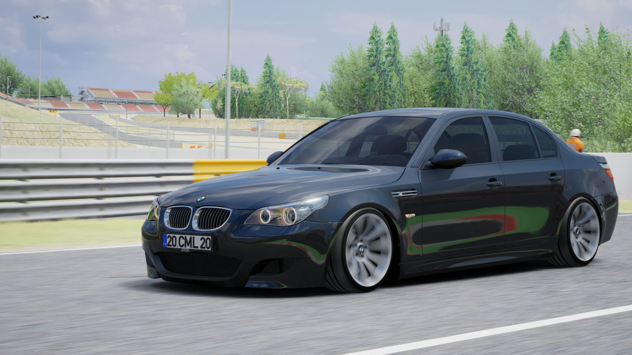 BMW M5 E60