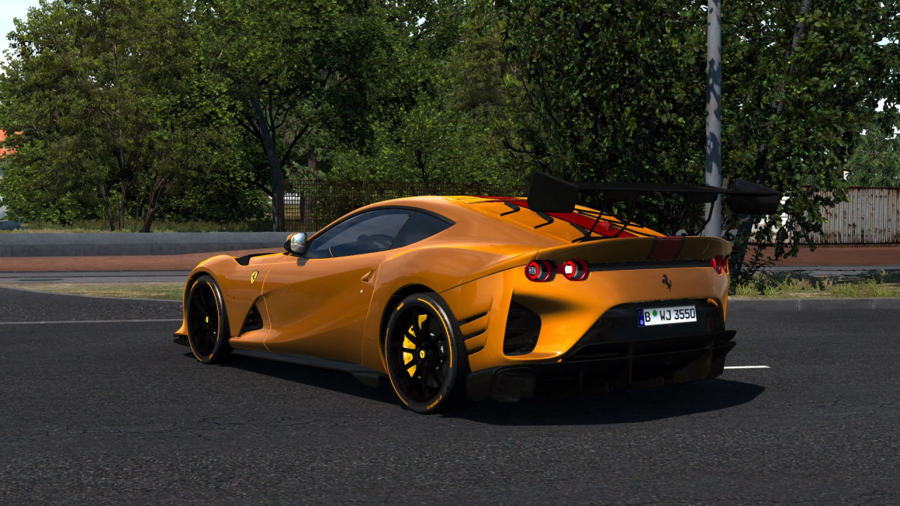 Ferrari 812 Competizione 2022