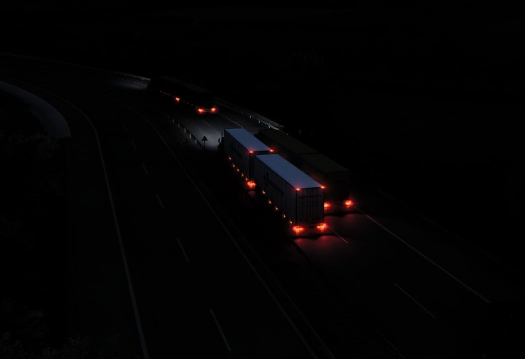 Better Flares Addon for American Trucks Traffic Pack