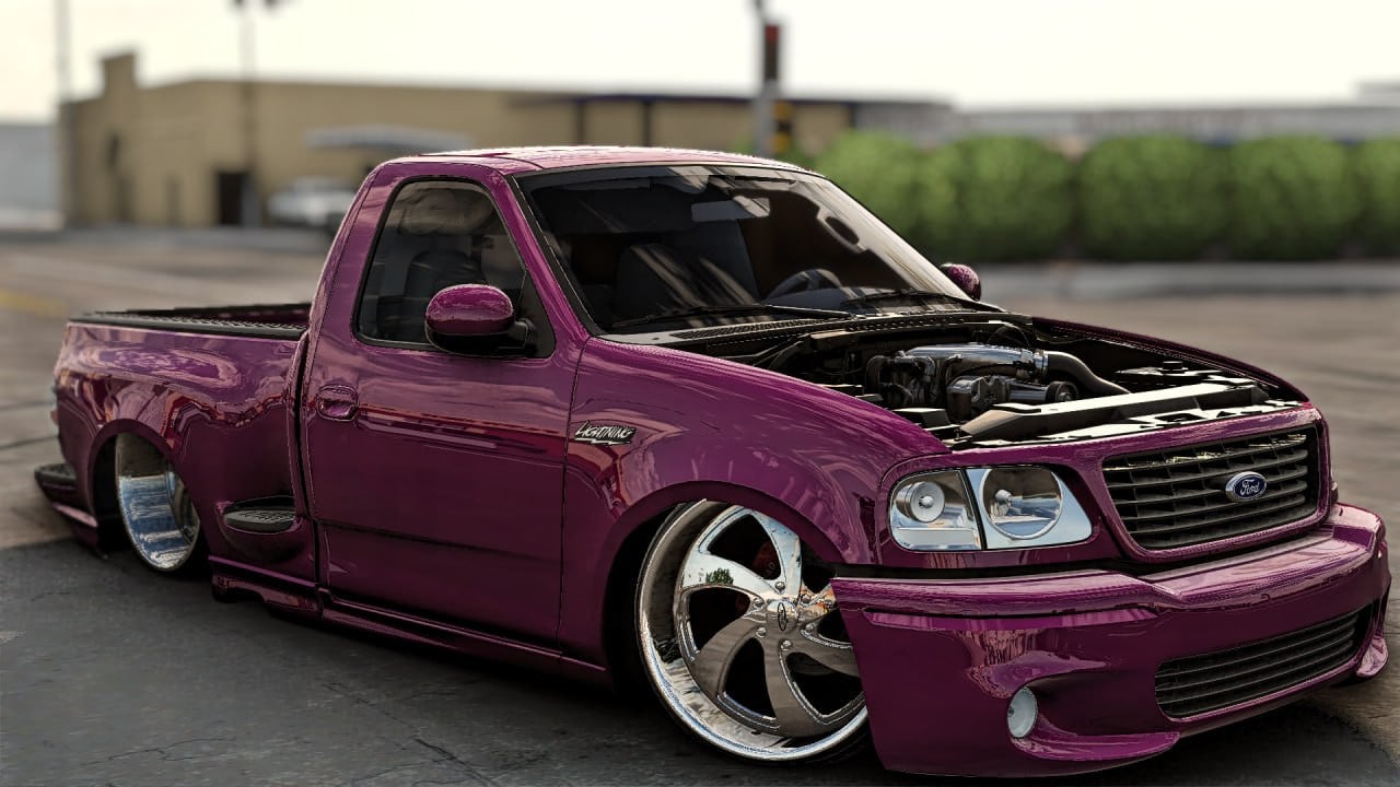 Ford SVT Lightning