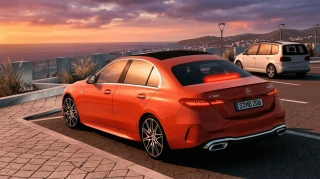 Mercedes-Benz C300 4Matic (W206) 1.2 thumbnail 3