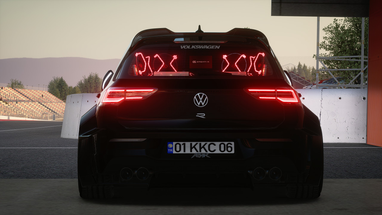 GOLF 8R
