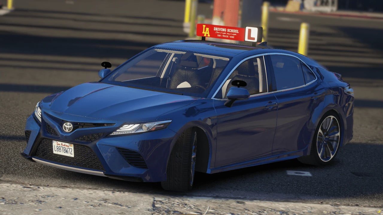 Toyota Camry XSE 2018 Driving School
