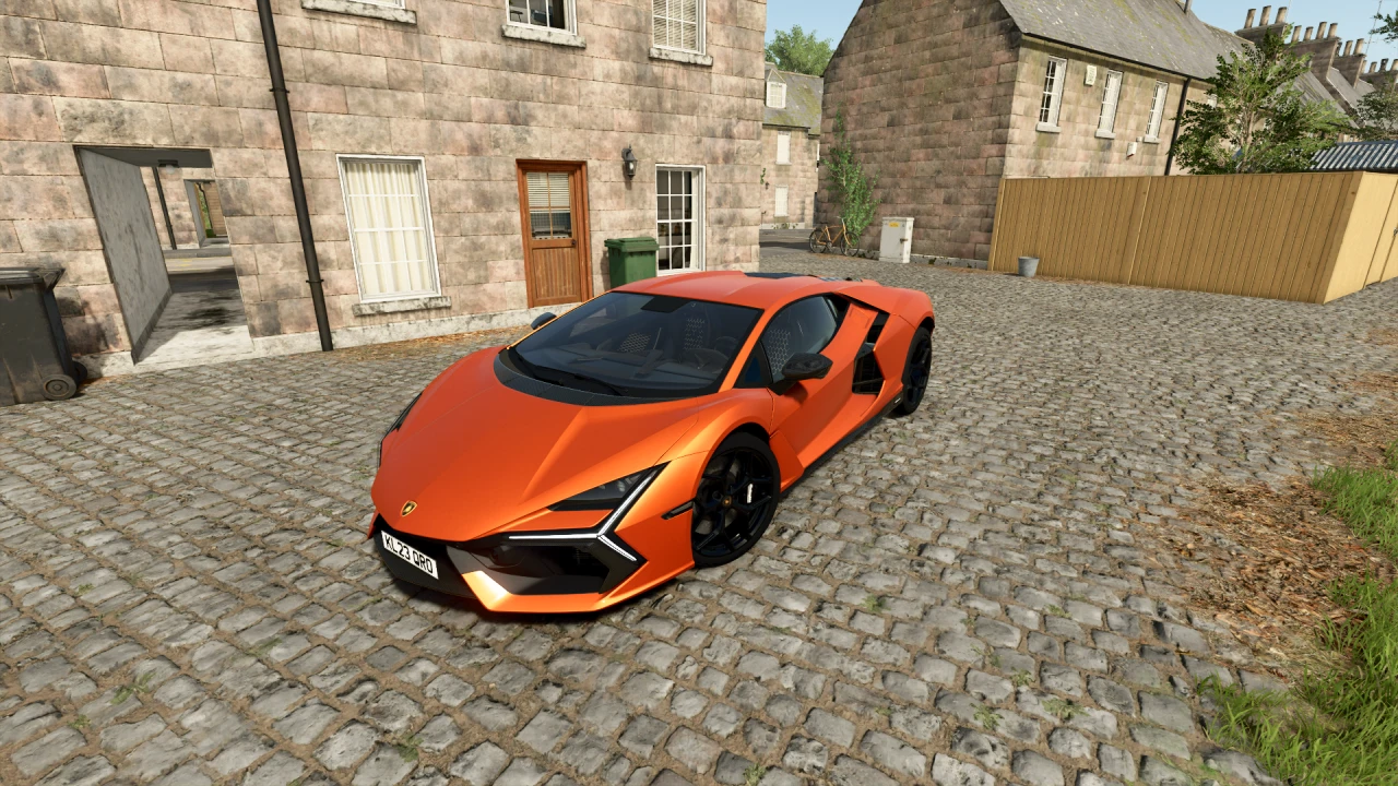 Lamborghini Revuelto