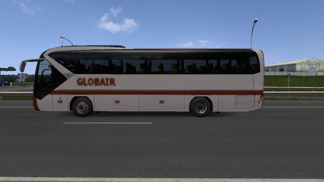 Coach Bus Slin Pack