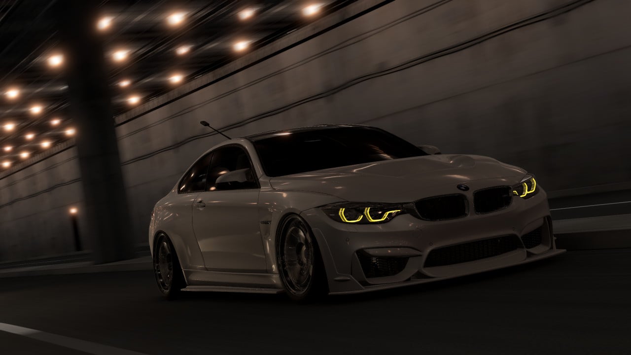 2015-2020 BMW M4 F82 with Carplay (V1.0 Release!)