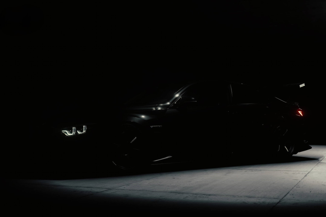BMW M4 F82 (Varis kit)