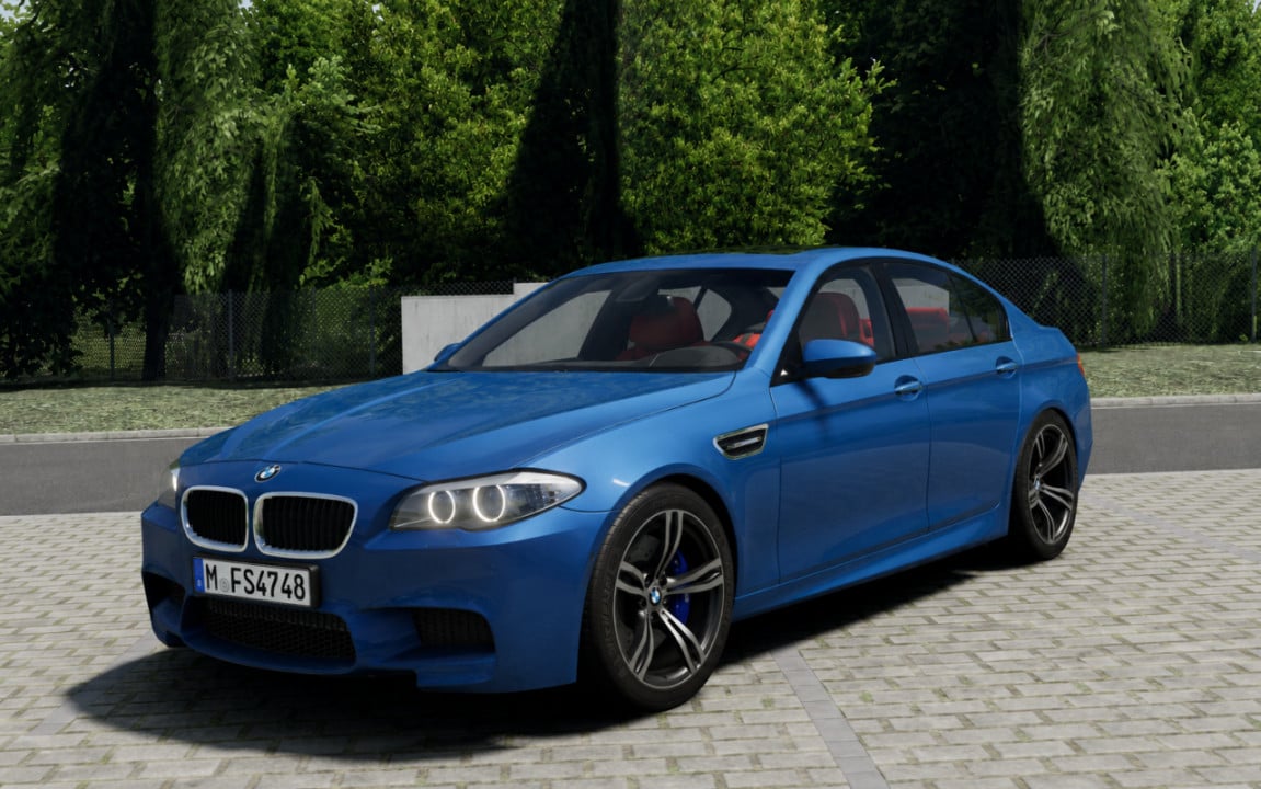 BMW M5 F10
