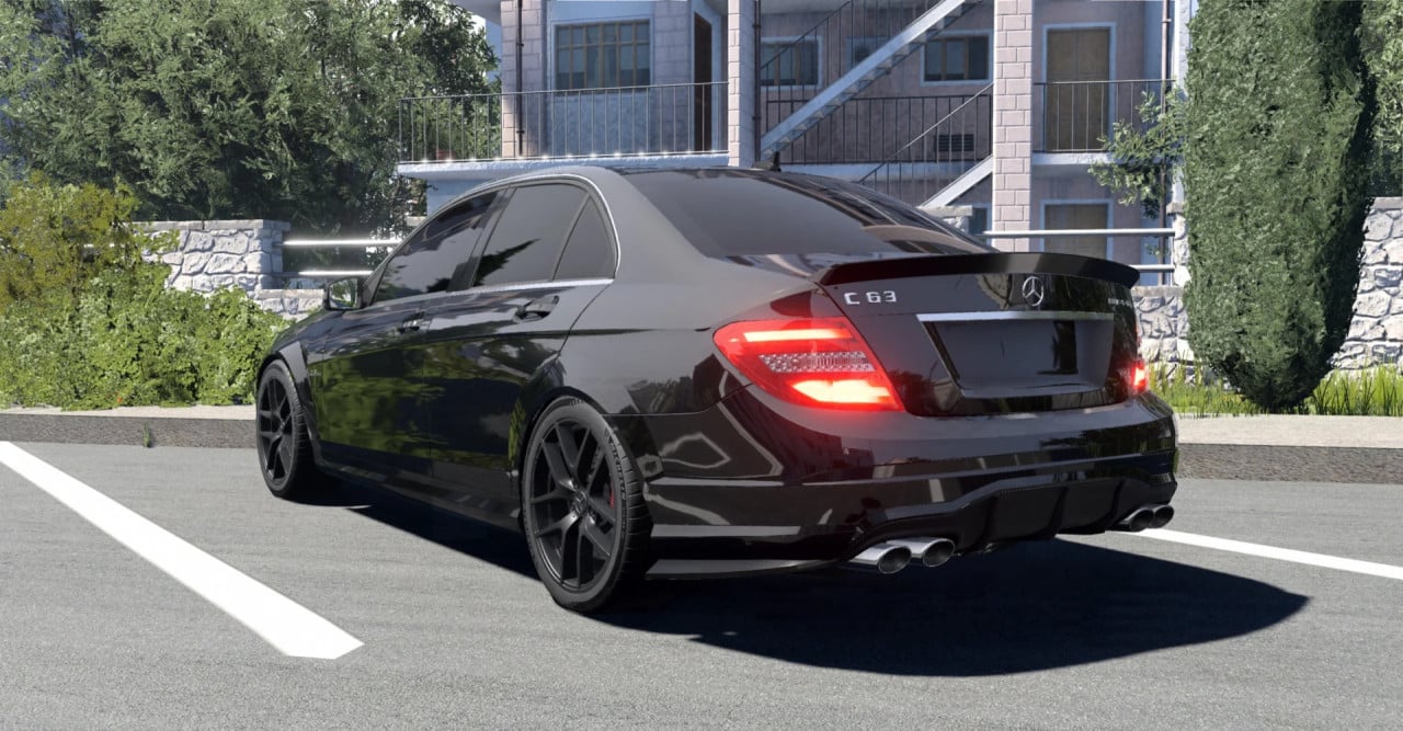 Mercedes-Benz C63 W204 Edit