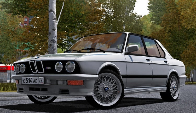 BMW M5 E28 1988