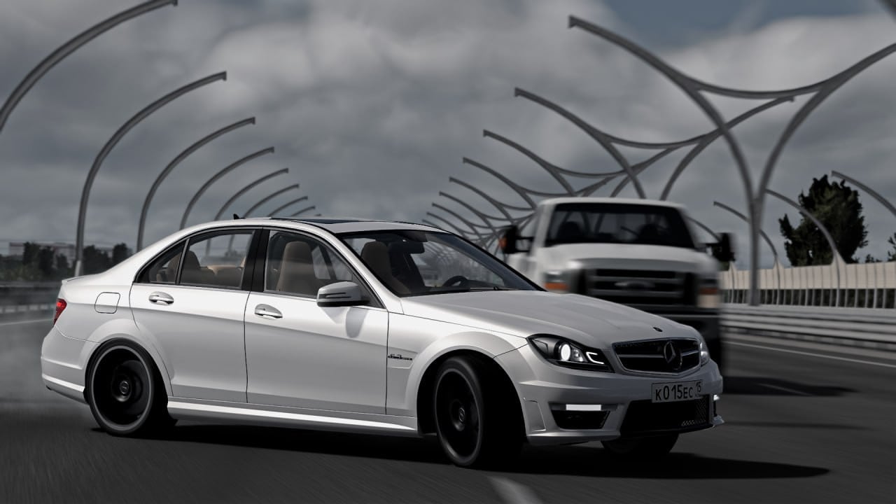 Mercedes-Benz C63 (W204)