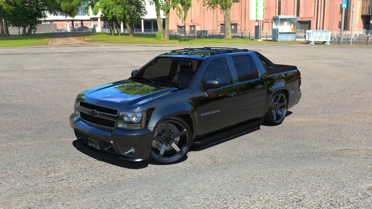 Chevrolet_Avalanche_LTZ_MRNDES_2012