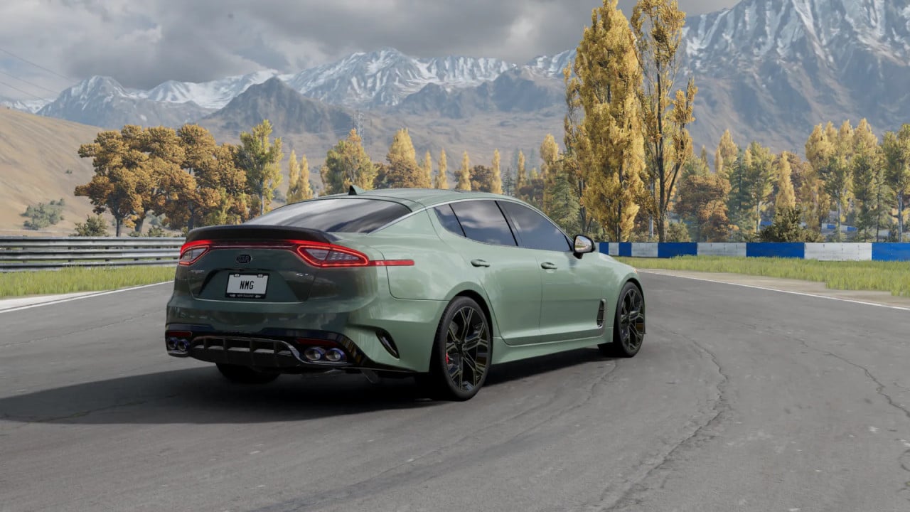 Kia Stinger Pre-Facelift And Facelift