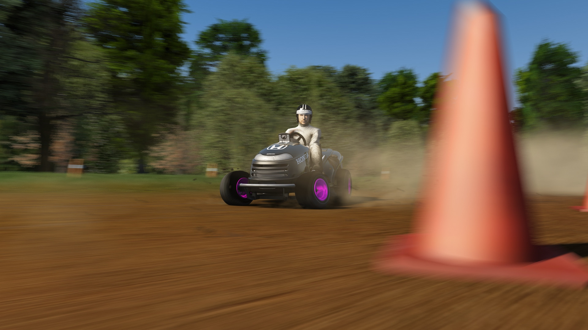 Honda FXT Racing Mower image 1