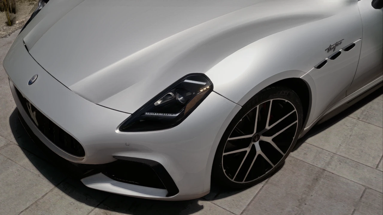 2023+ Maserati Granturismo with working infotainment screen