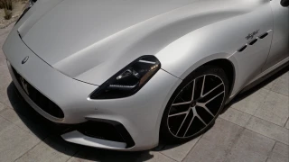 2023+ Maserati Granturismo with working infotainment screen
