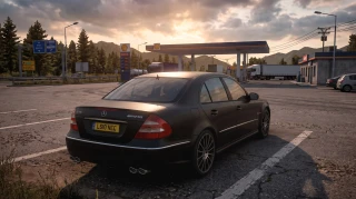 Mercedes Benz E55 AMG W211 1.9 thumbnail 3